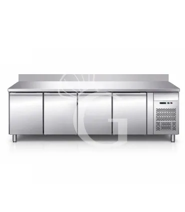 Tavolo refrigerato con 4 porte, cassetto sopra al motore, profondità 700 mm e temperatura - 18°/-22°C classe energetica D Occasione Imperdibile