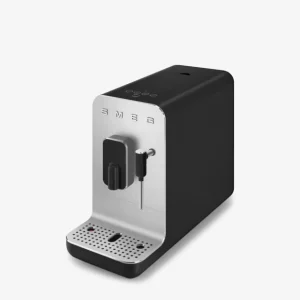 Smeg Macchina Caffe‘ Automatica Ultime Pezzi