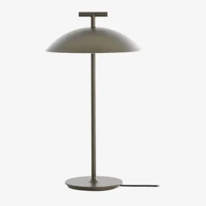 Offerta Kartell Mini Geen-A, lampada da tavolo ad alimentazione diretta