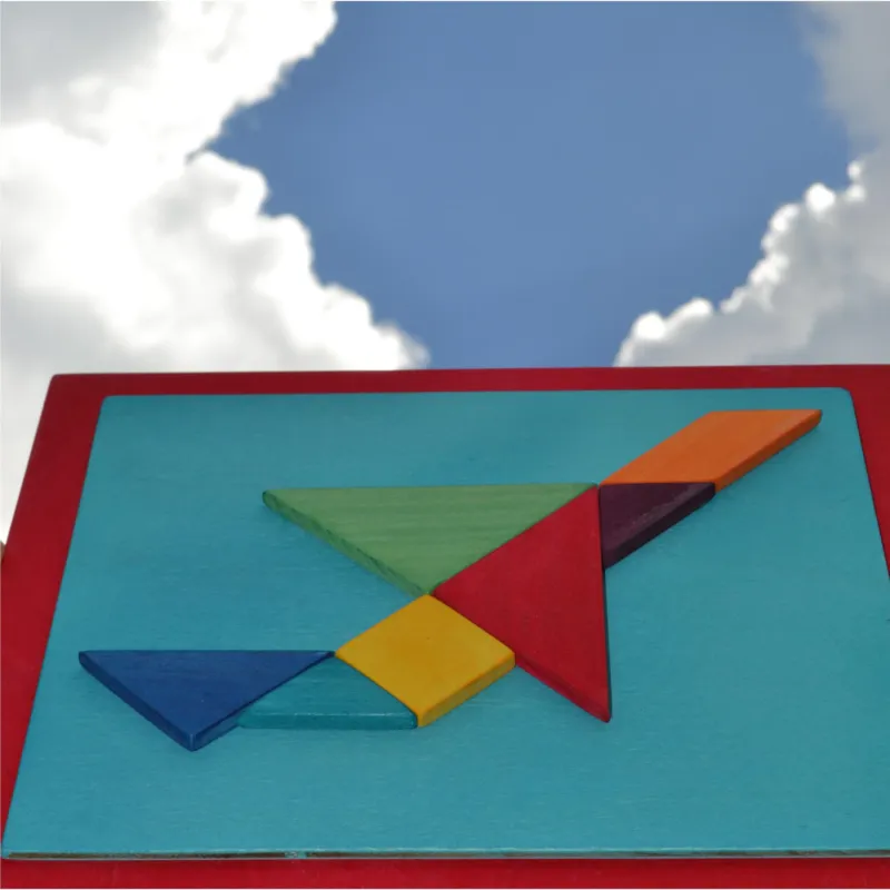 Promo Stagionale Quadro Tangram Aereo 24x28x1,6 cm orizzontale pannello in legno colore blu i pezzi sono attaccati ed incollati con 7 pezzi del Tangram si possono fare infinite figure Manzoni Pietro