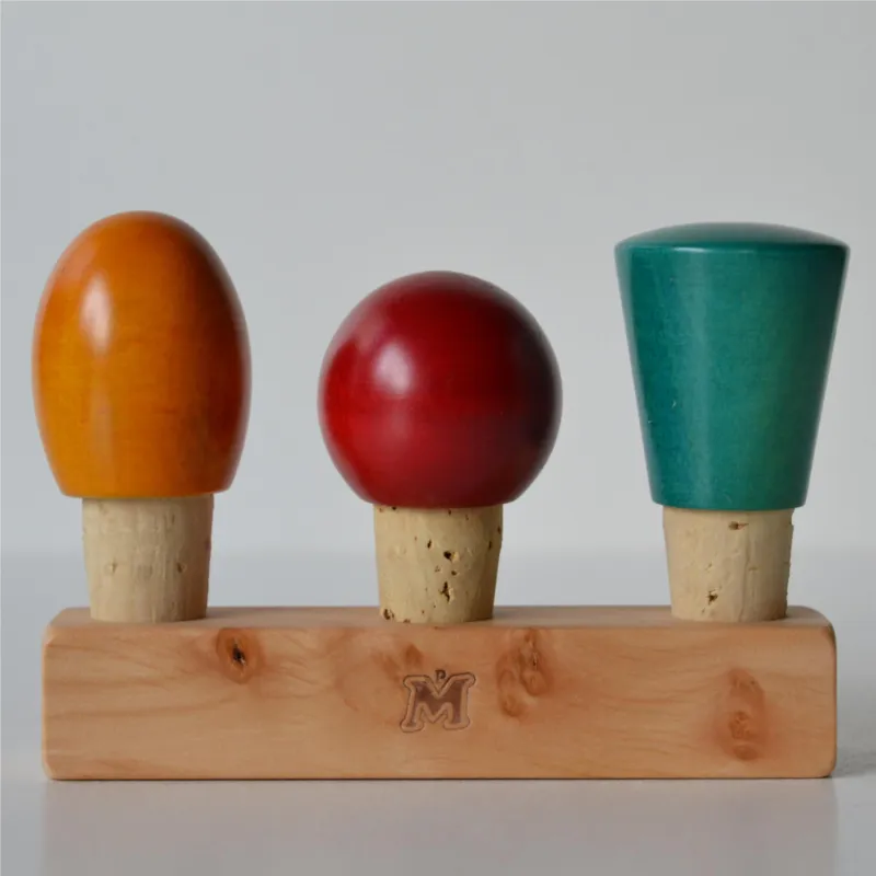SET di 3 tappi in legno e sughero per bottiglie in vetro, in colore e forme assortiti Dimensioni 12x3,5xh11 multicolor Manzoni Pietro Ultima Occasione
