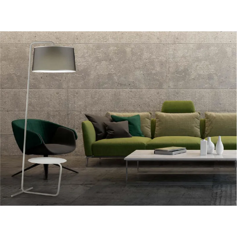 Miglior Prezzo Lampada piantana da TERRA Tavolino Struttura in acciaio verniciato NOMAD Dimensioni 60x45xh 178 cm - 10,5 kG Paralume in Micro rete nera ø 50 x h 27 cm Artempo Italia