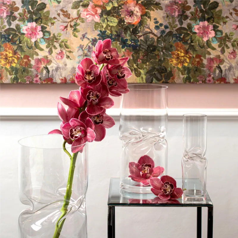 Vaso Portafiori di arredo in cristallo acrilico Bloom Small diametro 7xh25 cm contenitore trasparente incolore, spessore 5 mm Vesta Prezzo Ridotto