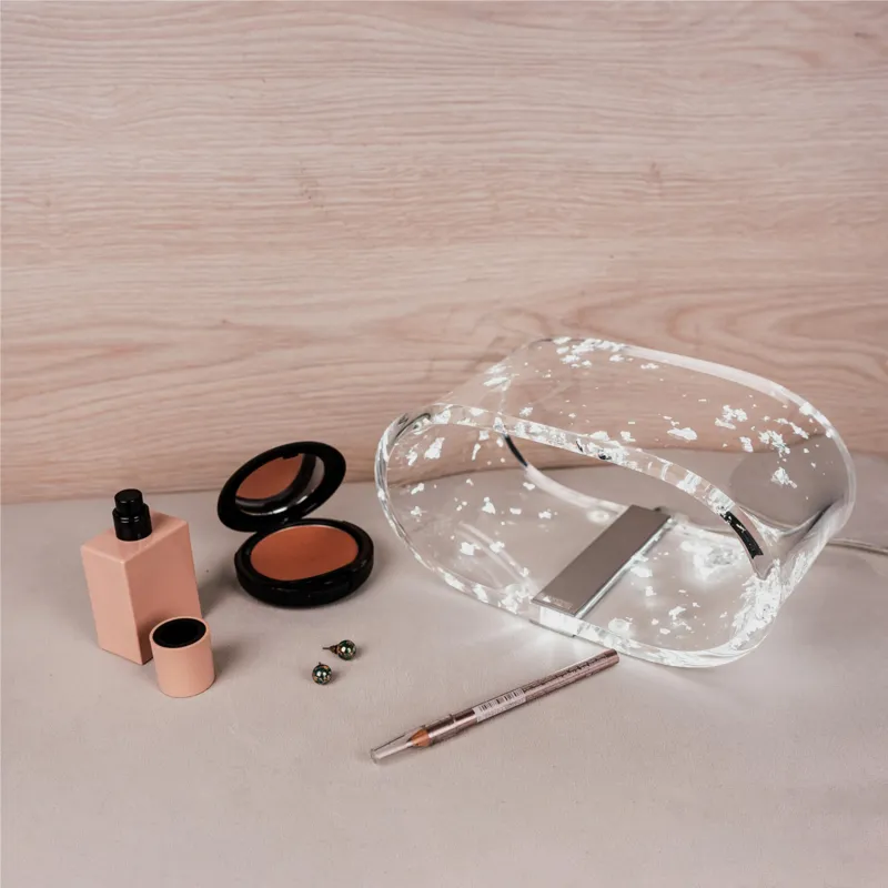Lampada piccola future argento, dimensioni 19,5x11xh10 cm, spessore 10 mm Vesta Di Tendenza