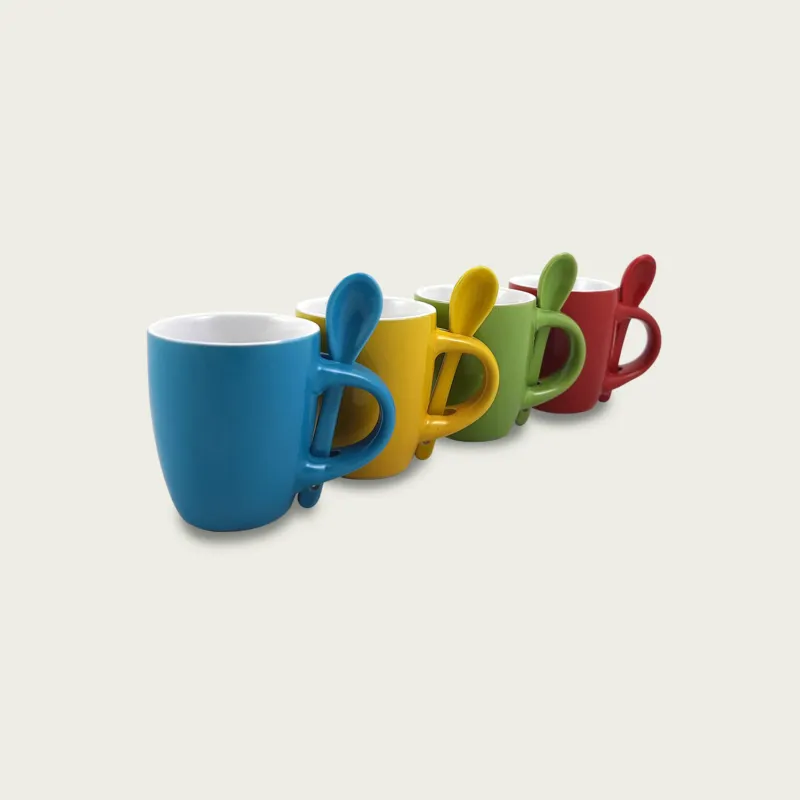 Set 4 Tazze Caffe‘ Monocolore Con Cucchiaino Esclusivo