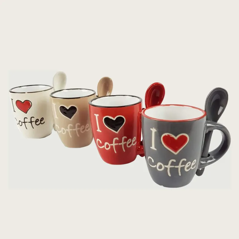 Set 4 Tazzine Caffe‘ I Love Coffee Con Cucchiaino In Ceramica Offerta Lampo