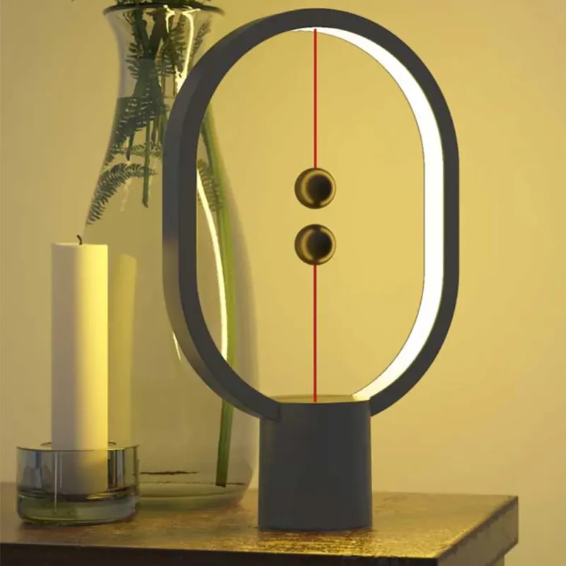 A Buon Prezzo Lampada da Tavolo Scrivania Balance Ellisse Magnetico USB a LED Design Moderna