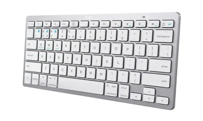 Trust 24652 tastiera Bluetooth QWERTY Italiano Argento Prezzo Ridotto