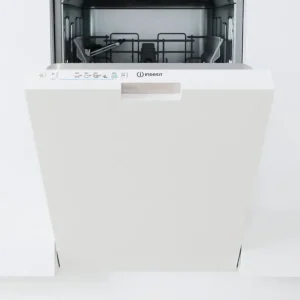 Offerta Del Giorno Indesit Lavastoviglie BI 45 cm classe E, 10 coperti, Push&Go, 46 dba