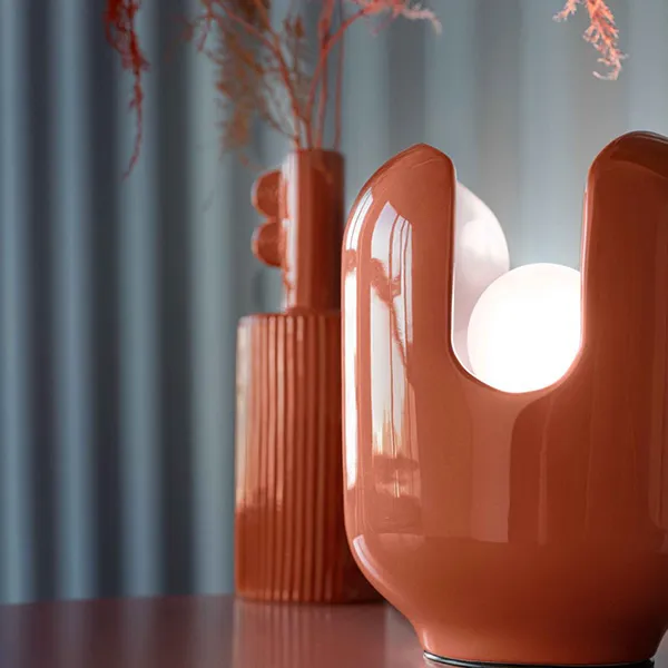 Batucada lampada da tavolo di design Must-Have