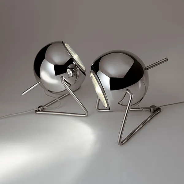 Spedizione Espresso Beluga Steel D57 lampada da tavolo