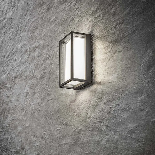 Spedito Oggi Applique esterno Gea Led IP65
