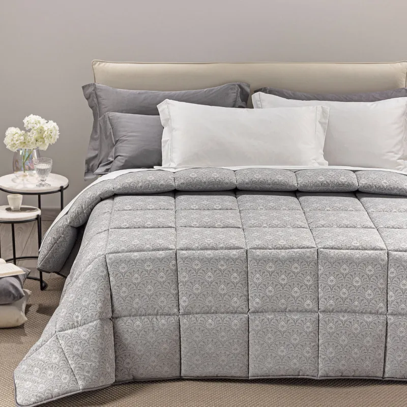 Offerta Limitata Trapunta In Raso Jacquard Danubio - Caleffi